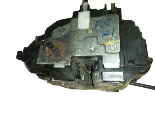 Høyre bak lås RENAULT MODUS / GRAND MODUS (F/JP0_) 1.6 (JP03, JP0B, JP0U, JP0Y, JP1G) (112 hp) 15700858