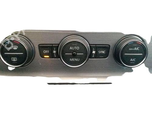 Used Climate control VW GOLF VII (5G1, BQ1, BE1, BE2) 1.2 TSI (110 hp) 15700837