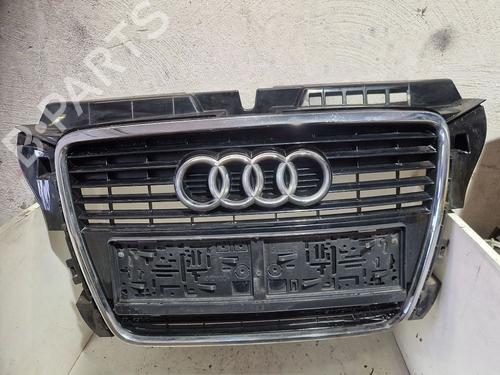 Grill AUDI A3 (8P1) 1.2 TSI (105 hp) 32681961