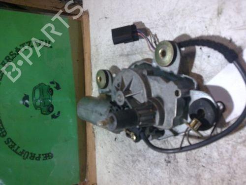 Essuie-glace moteur arrière FORD MONDEO II (BAP) 1.8 TD (90 hp) 15694973