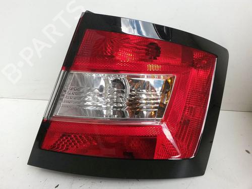 Used Right taillight SKODA FABIA III (NJ3) 1.0 TSI (95 hp) 19668154