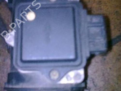 Used Mass air flow sensor OPEL OMEGA B Estate (V94) 2.0 16V (F35, M35, P35) (136 hp) 15695431