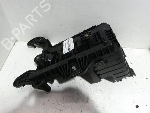 Batteri VW TOURAN (1T3) 1.6 TDI (105 hp) 24174231