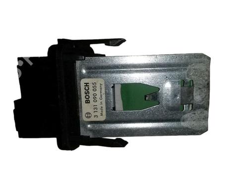 Used Heater resistor VW GOLF III (1H1) 1.8 (75 hp) 15700911
