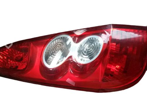 Used Right taillight FORD FIESTA V (JH_, JD_) 1.3 (69 hp) 15697394