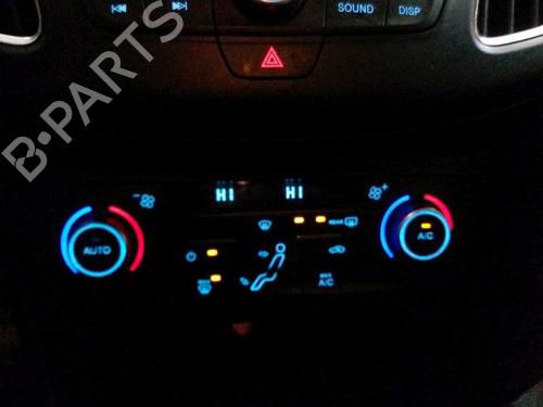 Climate control FORD FOCUS III Turnier 1.0 EcoBoost | BP15703536I5 