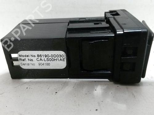 Used Switch TOYOTA AURIS Estate (_E18_) 1.4 D-4D (NDE180_) (90 hp) 24189604
