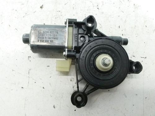 Used Right front window motor VW GOLF VII (5G1, BQ1, BE1, BE2) 1.6 TDI (105 hp) 23213891