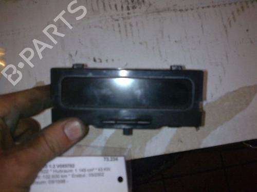 Used Display monitor RENAULT CLIO II (BB_, CB_) 1.2 (BB0A, BB0F, BB10, BB1K, BB28, BB2D, BB2H, CB0A,... (58 hp) 15696581
