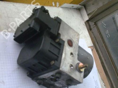 Used ABS pump PEUGEOT 406 Break (8E/F) 3.0 24V (190 hp) 15696701