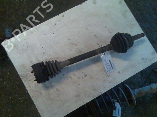 Used Left front driveshaft VW GOLF II (19E, 1G1) 1.3 Cat (55 hp) 15693909
