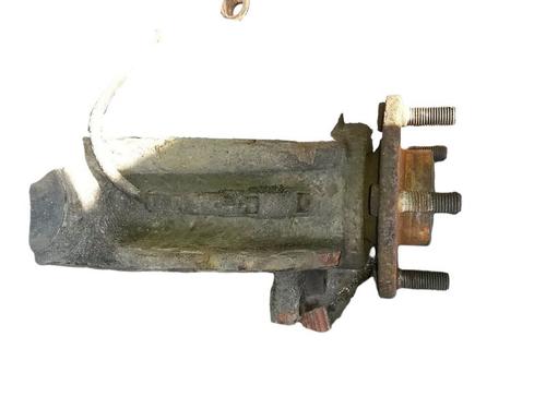 Used Left front steering knuckle FORD MONDEO III Turnier (BWY) 2.0 16V TDDi / TDCi (115 hp) 15701635