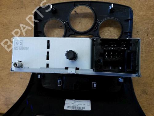 Radio RENAULT CLIO III Grandtour (KR0/1_) 1.2 16V (KR02, KR0J) | BP15709800E6 