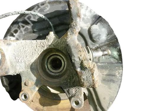 Used Left front steering knuckle BMW X3 (E83) 2.0 d (150 hp) 15702810