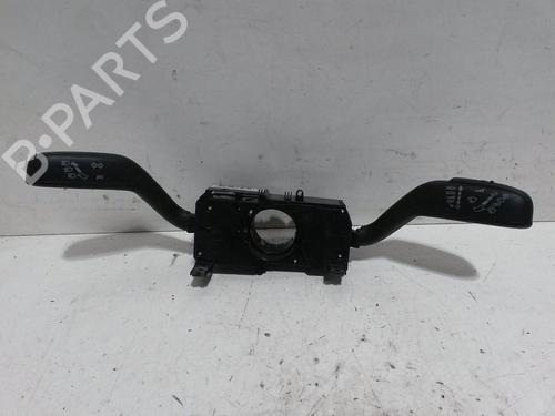 Comutador SKODA FABIA II Combi (545) 1.2 (70 hp) 30639435