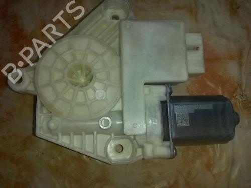 Rudehejsemotor bagstkærm venstre VW GOLF VII Variant (BA5, BV5) 1.6 TDI | BP30639922E23