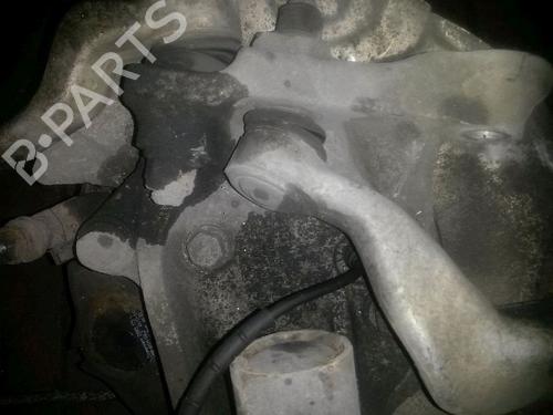 Used Right front steering knuckle BMW 1 (E87) 118 d (122 hp) 15704333
