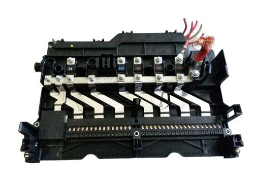 Used Fuse box BMW X3 (E83) 2.0 d (150 hp) 15702877