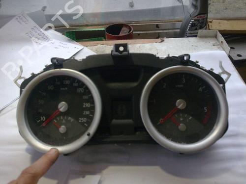 Used Display monitor RENAULT MEGANE II Estate (KM0/1_) 1.5 dCi (KM16, KM1E) (106 hp) 15695167