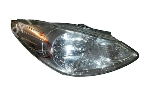 Used Right headlight HYUNDAI i10 I (PA) 1.1 (65 hp) 17141348