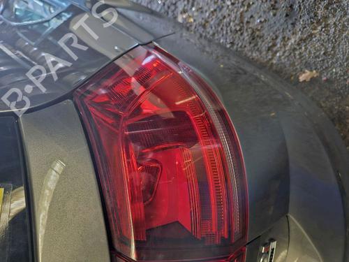 Used Right taillight Right taillight VW GOLF VII (5G1, BQ1, BE1, BE2) 1.6 TDI (110 hp) 32660578 32660578
