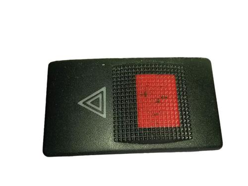Used Warning switch AUDI A4 B5 (8D2) 1.9 TDI (90 hp) 15701518