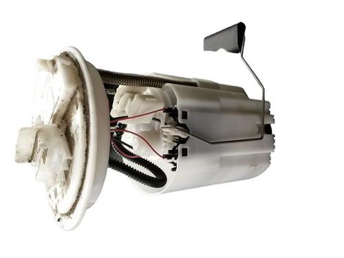 Used Fuel pump OPEL CORSA D (S07) 1.2 (L08, L68) (86 hp) 15704848