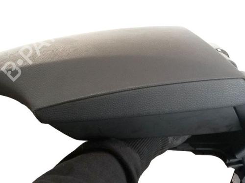 Used Armrest / Center console BMW 1 (E87) 118 d (143 hp) 15698098