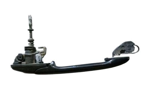 Used Front left exterior door handle VW POLO III (6N1) 55 1.4 (55 hp) 15702259