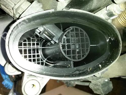 Used Mass air flow sensor BMW 1 (E87) 118 d (122 hp) 15704171