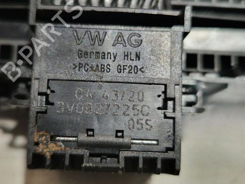 Switch SKODA SUPERB III Estate (3V5) 2.0 TDI | BP32371041I30