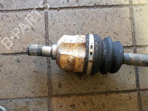 Right front driveshaft HYUNDAI i30 Estate (FD) 1.6 CRDi | BP24876111M39