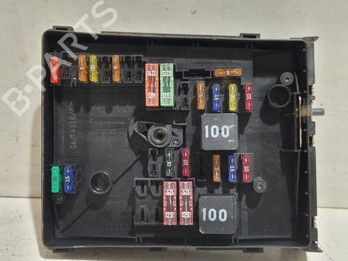 Used Fuse box Fuse box AUDI A3 (8P1) 1.2 TSI (105 hp) 32846580 32846580