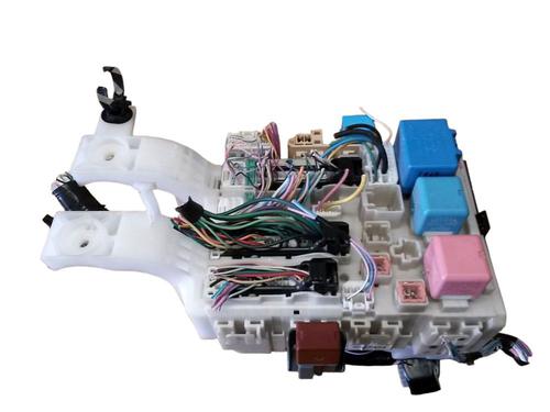 Caixa de fusíveis TOYOTA YARIS (_P9_) 1.3 VVT-i (NCP90_, NCP90R) (86 hp) 30640315