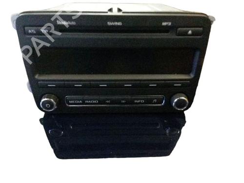 Used Radio SKODA FABIA II Combi (545) 1.6 TDI (75 hp) 15701949