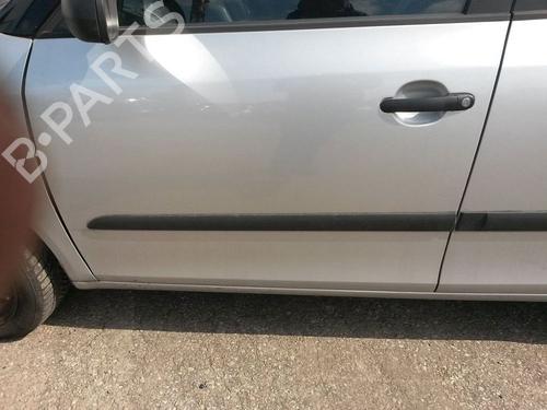 Used Left front door SKODA FABIA II Combi (545) 1.2 (70 hp) 24980288