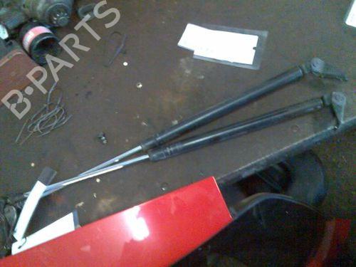 Gassdemper Bakluke TOYOTA YARIS (_P1_) 1.0 (SCP10_, SCP10R) (68 hp) 15694117