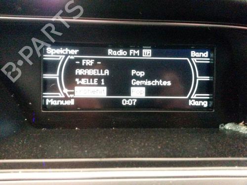 Multifunctionele display AUDI A4 B8 Avant (8K5) 2.0 TDI (143 hp) 18748017