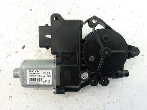 Left front window motor HYUNDAI i30 (FD) 1.6 CRDi | BP24877815E21 
