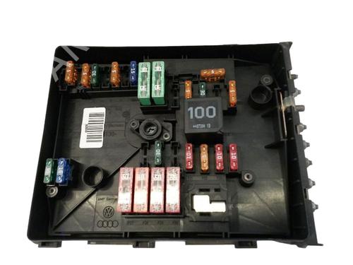 Used Fuse box AUDI A3 Sportback (8PA) 1.9 TDI (105 hp) 20323044