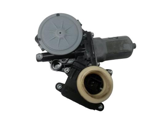 Vindusheismotor venstre foran TOYOTA YARIS (_P9_) 1.0 VVT-i (KSP90_, KSP90R) (69 hp) 15709968