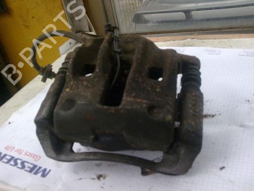 Høyre bremsekaliper foran PEUGEOT 406 Break (8E/F) 3.0 24V (190 hp) 15696707