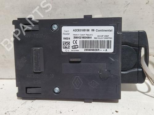 Used Ignition barrel RENAULT MEGANE III Grandtour (KZ0/1) 1.5 dCi (KZ09, KZ0D, KZ1G, KZ29, KZ14, KZ1W, KZ10, KZ1F,... (110 hp) 30677849