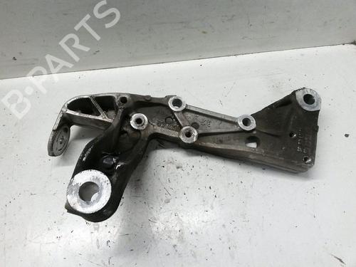 Used Support VW TOURAN (1T3) 1.6 TDI (105 hp) 30639419