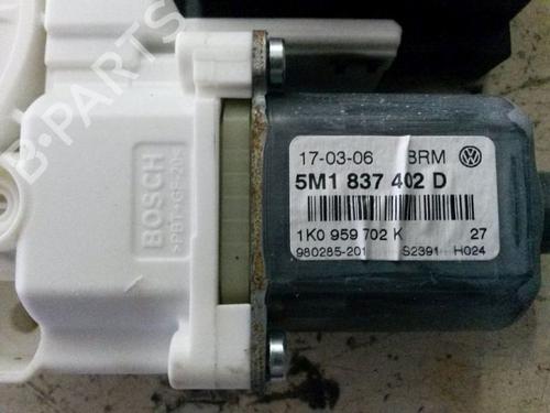 Right front window motor VW GOLF PLUS V (5M1, 521) 1.9 TDI | BP15699959E20 