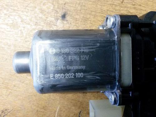 Right front window motor SKODA OCTAVIA III Combi (5E5, 5E6) 1.6 TDI | BP15708162E20 