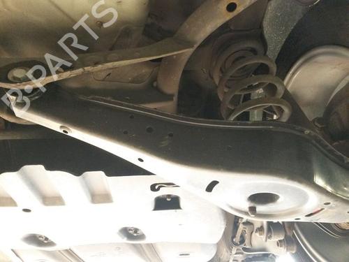 Used Left rear suspension arm VW TOURAN (1T3) 1.6 TDI (105 hp) 24175866