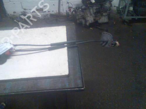 Used Gear lever OPEL AGILA (A) (H00) 1.0 12V (F68) (58 hp) 15694808
