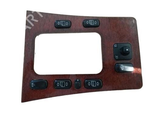 Used Switch MERCEDES-BENZ E-CLASS (W210) E 220 D (210.004) (95 hp) 15698891