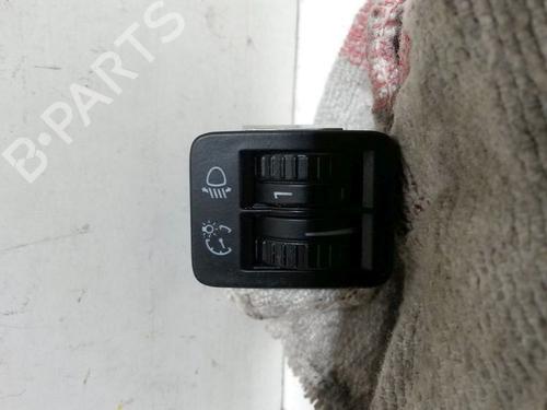 Used Switch VW PASSAT B7 Variant (365) 2.0 TDI (140 hp) 26201489